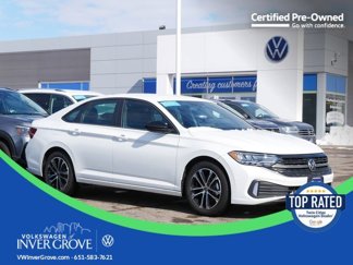 Certified 2022 Volkswagen Jetta Sport image 1