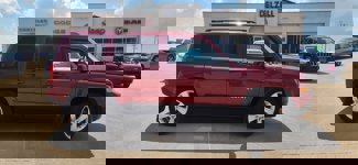 Used 2012 Jeep Patriot Latitude image 1