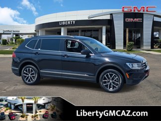 Used 2021 Volkswagen Tiguan SE image 1