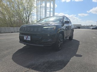 Used 2024 Jeep Compass Limited w/ Driver Assist Group I image 1