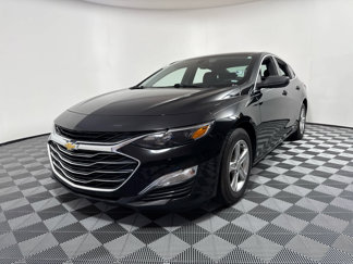 Used 2022 Chevrolet Malibu LS image 1