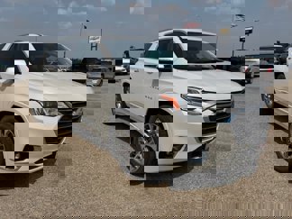 Used 2021 Chevrolet Traverse Premier image 1