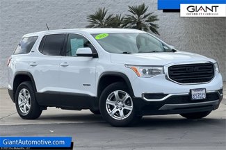 Used 2019 GMC Acadia SLE w/ LPO, Floor Liner Package image 1