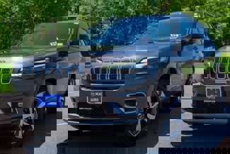 Used 2022 Jeep Cherokee Limited image 1