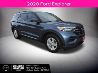 Used 2020 Ford Explorer XLT image 1