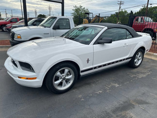 Used 2007 Ford Mustang Premium image 1