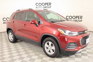 Used 2022 Chevrolet Trax LT w/ Driver Confidence Package image 1