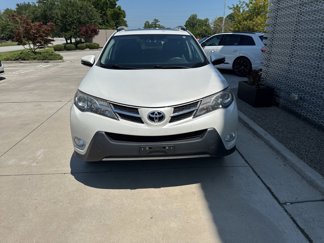 Used 2015 Toyota RAV4 Limited image 1