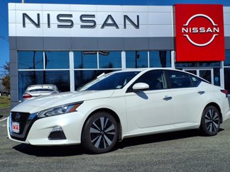 Certified 2022 Nissan Altima 2.5 SV image 1