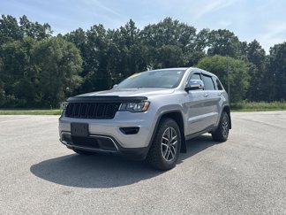 Used 2019 Jeep Grand Cherokee Limited image 1