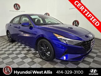Used 2023 Hyundai Elantra SEL image 1