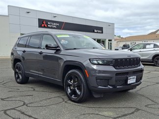 Used 2023 Jeep Grand Cherokee L Laredo image 1