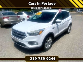 Used 2017 Ford Escape SE image 1