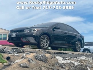 Used 2023 Kia Forte GT-Line w/ GT-Line Technology Package image 1