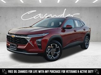 Certified 2025 Chevrolet Trax LT w/ Driver Confidence Package image 1