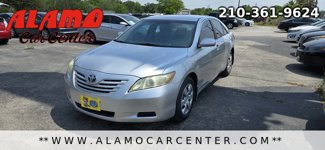 Used 2009 Toyota Camry LE image 1