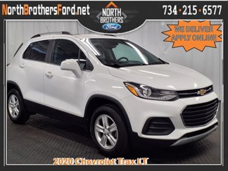Used 2020 Chevrolet Trax LT w/ Sun & Sound Package image 1