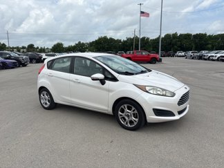 Used 2016 Ford Fiesta SE image 1