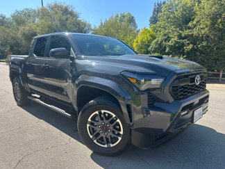 Used 2024 Toyota Tacoma TRD Sport image 1
