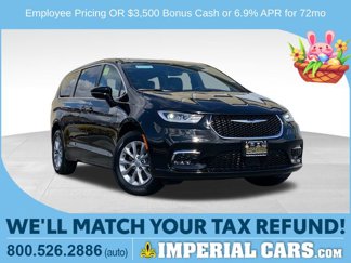 New 2025 Chrysler Pacifica Select image 1