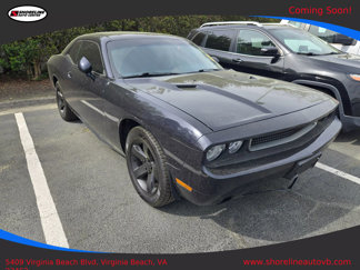 Used 2011 Dodge Challenger image 1