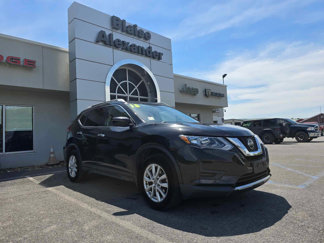 Used 2018 Nissan Rogue SV w/ Premium Package image 1