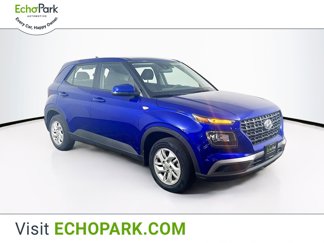 Used 2022 Hyundai Venue SE image 1