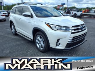 Used 2017 Toyota Highlander Limited image 1