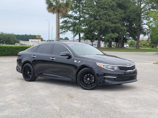 Used 2018 Kia Optima EX image 1