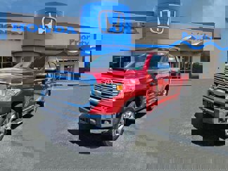 Used 2016 Toyota Tundra Limited image 1