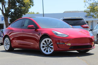 Used 2022 Tesla Model 3 Long Range image 1