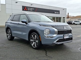 New 2025 Mitsubishi Outlander SEL image 1