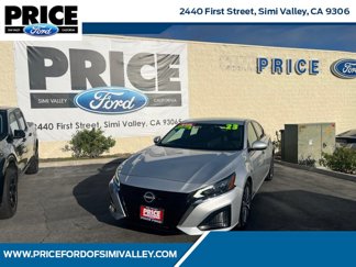 Used 2023 Nissan Altima 2.5 SV image 1