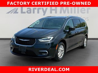 Used 2021 Chrysler Pacifica Touring-L image 1