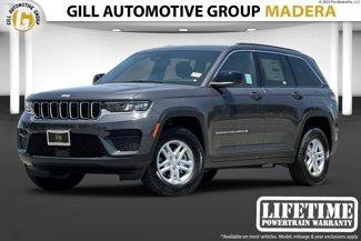 New 2025 Jeep Grand Cherokee Laredo image 1