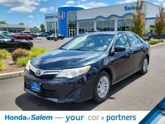 Used 2012 Toyota Camry LE image 1