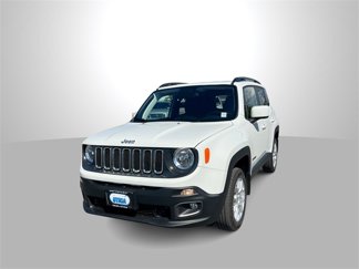Used 2018 Jeep Renegade Latitude w/ Cold Weather Group image 1