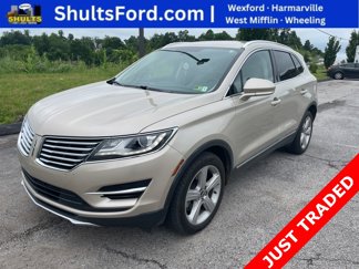 Used 2017 Lincoln MKC Premiere image 1