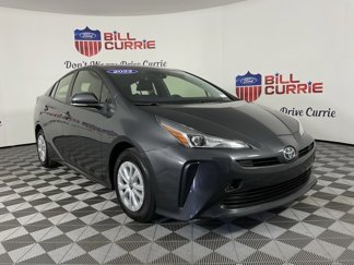 Used 2022 Toyota Prius L Eco image 1