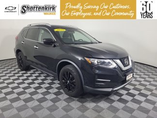 Used 2018 Nissan Rogue SV image 1