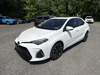 Certified 2019 Toyota Corolla SE w/ SE Premium Package image 1