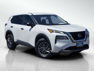 Used 2023 Nissan Rogue S image 1