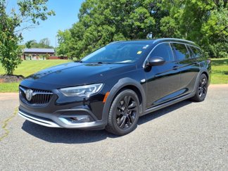 Used 2018 Buick Regal Essence w/ Driver Confidence Package #1 image 1