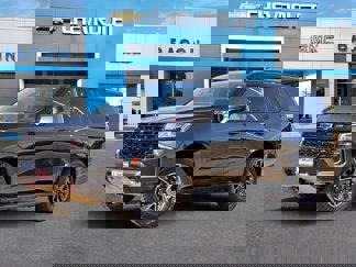 Used 2023 Chevrolet Tahoe Z71 w/ Luxury Package image 1