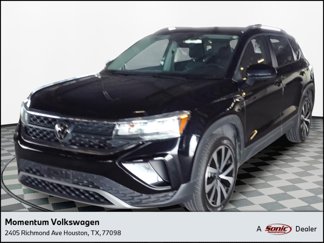 Certified 2023 Volkswagen Taos SE image 1