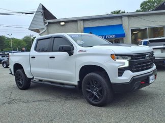 Used 2022 Chevrolet Silverado 1500 LT Trail Boss w/ Convenience Package II image 1