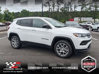 New 2024 Jeep Compass Latitude w/ Sun and Sound Group image 1