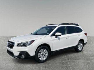 Used 2018 Subaru Outback 2.5i Premium image 1