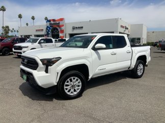 Used 2024 Toyota Tacoma SR5 image 1