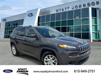Used 2017 Jeep Cherokee Latitude w/ Comfort/Convenience Group image 1